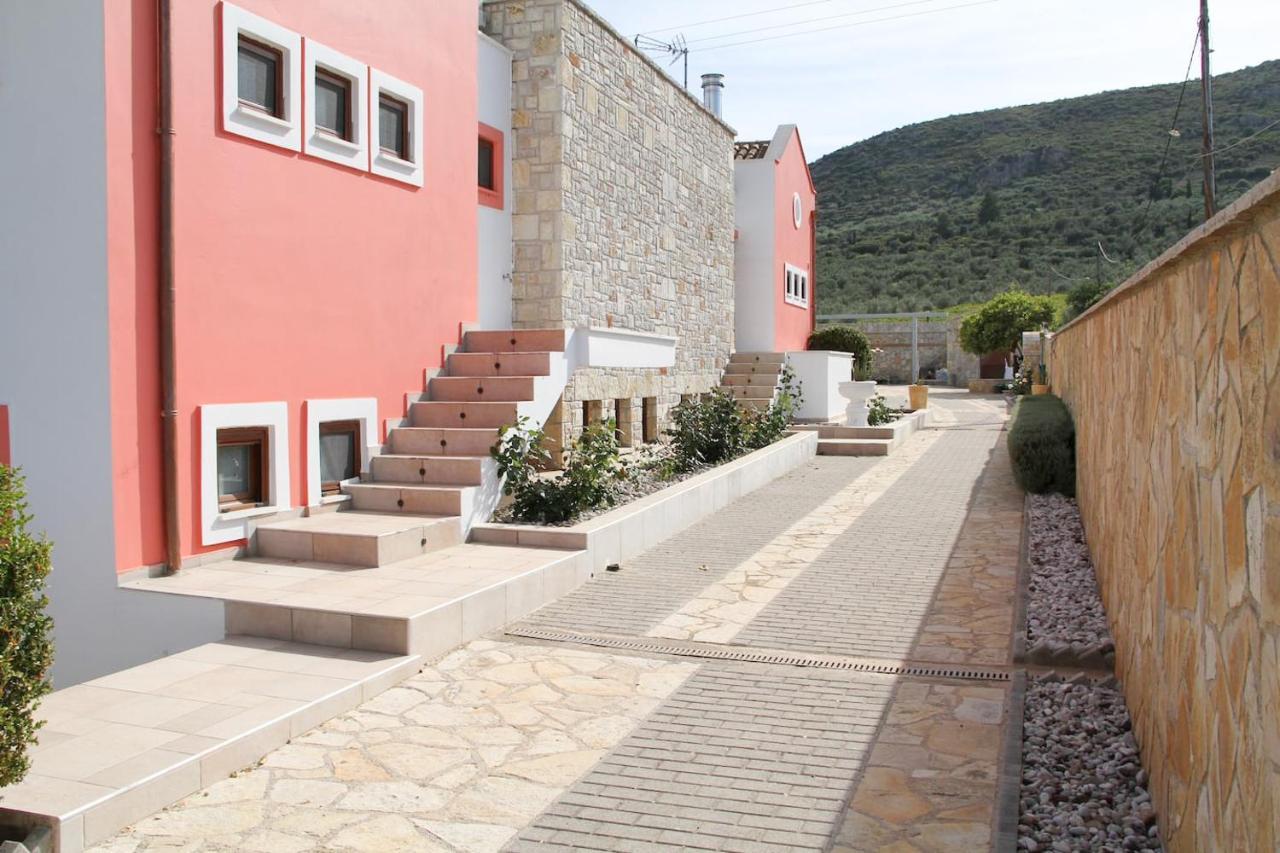 Αριων Village & Suites Нафплион Екстериор снимка