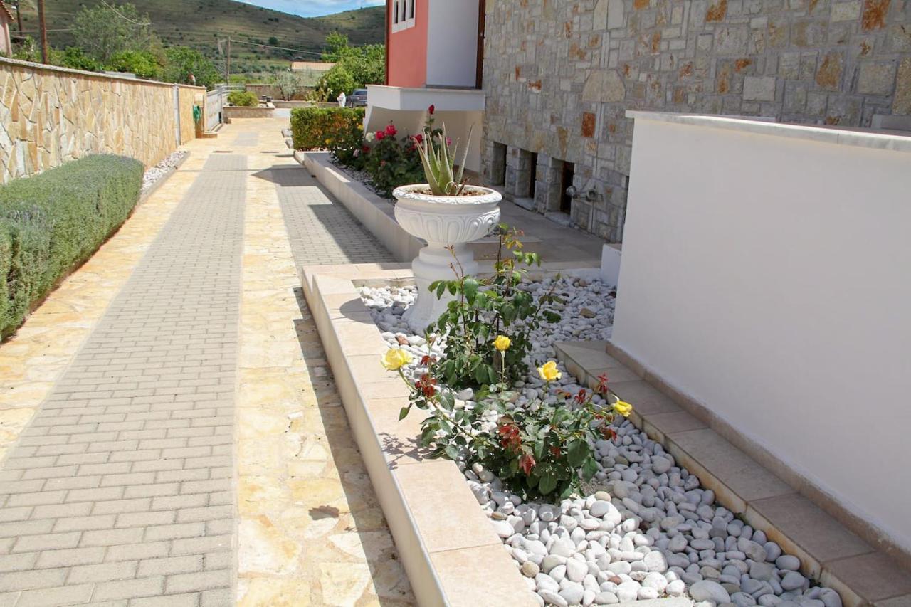 Αριων Village & Suites Нафплион Екстериор снимка