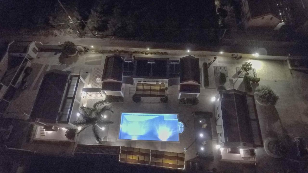 Αριων Village & Suites Нафплион Екстериор снимка