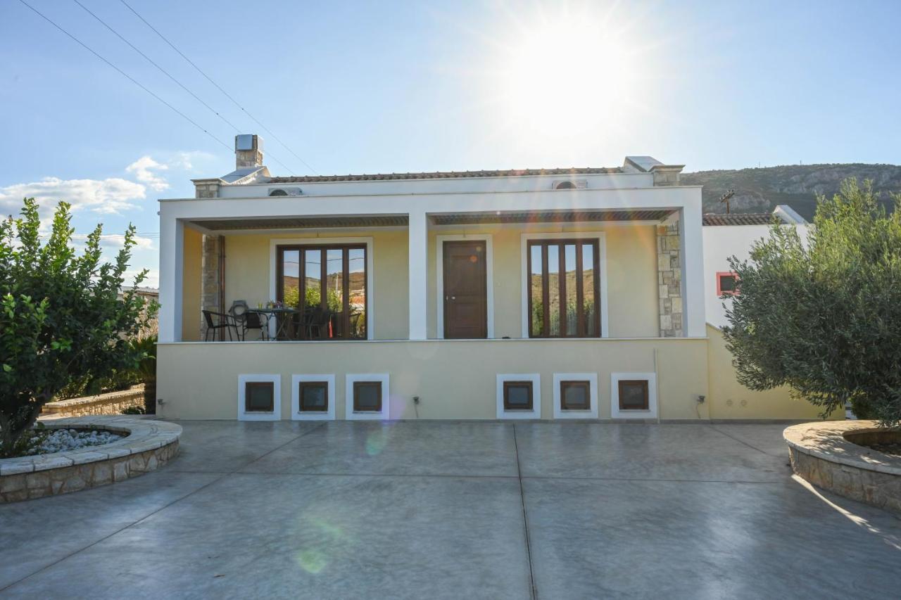 Αριων Village & Suites Нафплион Екстериор снимка