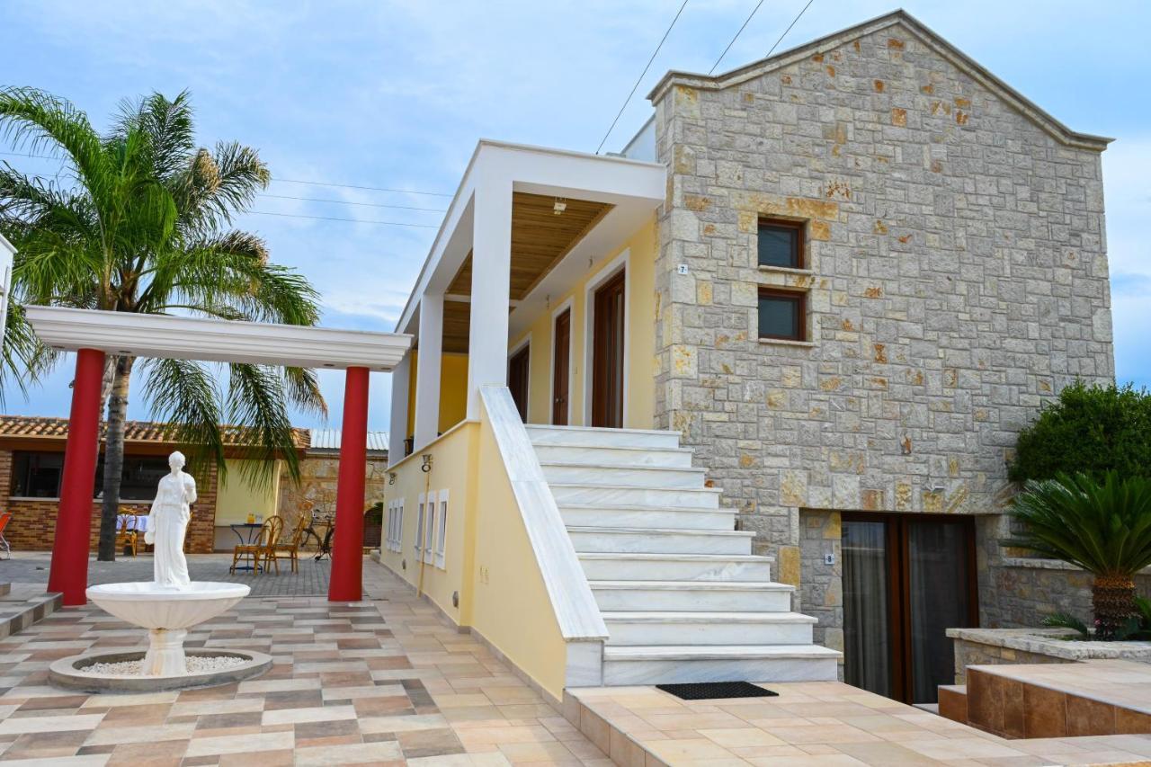 Αριων Village & Suites Нафплион Екстериор снимка