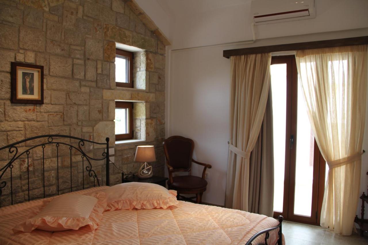 Αριων Village & Suites Нафплион Екстериор снимка