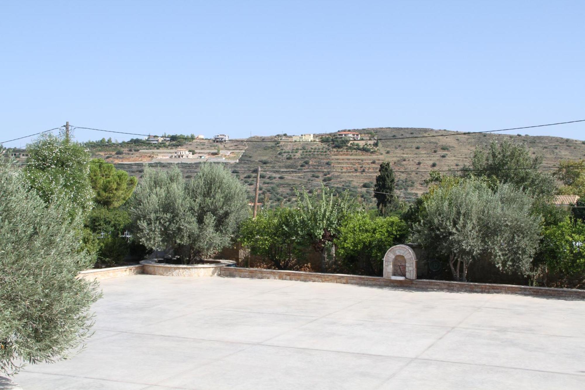 Αριων Village & Suites Нафплион Екстериор снимка